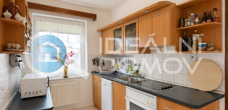 🏡 Prostorný rodinný dům s možností dvougeneračního bydlení, Bruntál – Vančurova