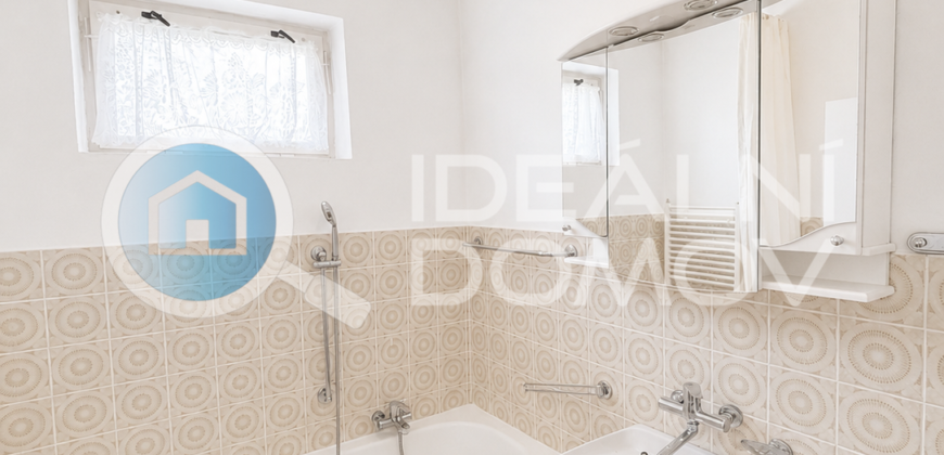 🏡 Prostorný rodinný dům s možností dvougeneračního bydlení, Bruntál – Vančurova
